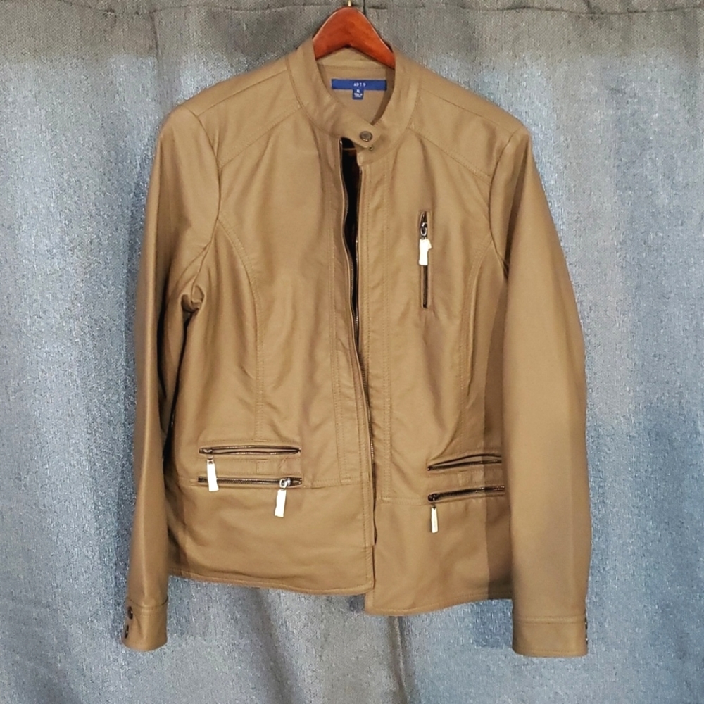 Womans Leather Jacket XL